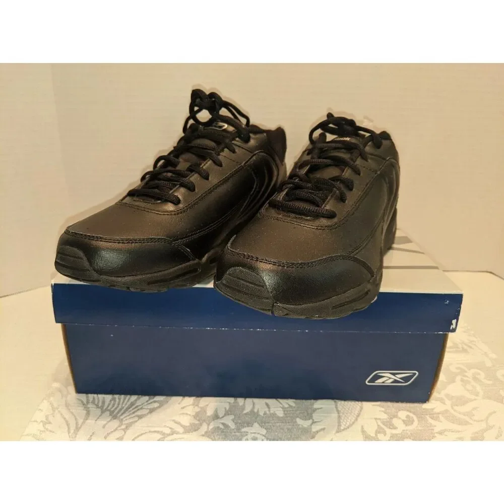 New Reebok O-Zone Walker Women's Size 9-1/2W Style 11-181391 Black